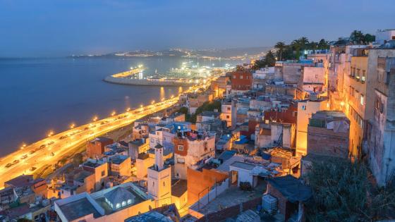 اكتشف سحر طنجة: جولة تاريخية وطبيعية في عروس الشمال
