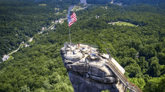 اكتشف ولاية كارولينا الشمالية: وجهة متنوعة بين الطبيعة الخلابة والتاريخ العريق
